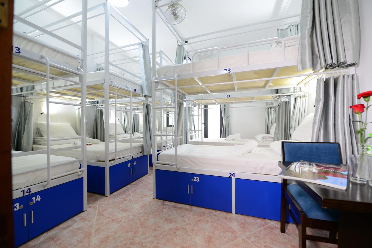 Pillow Backpacker Hostel (Adults Only) 河内 外观 照片