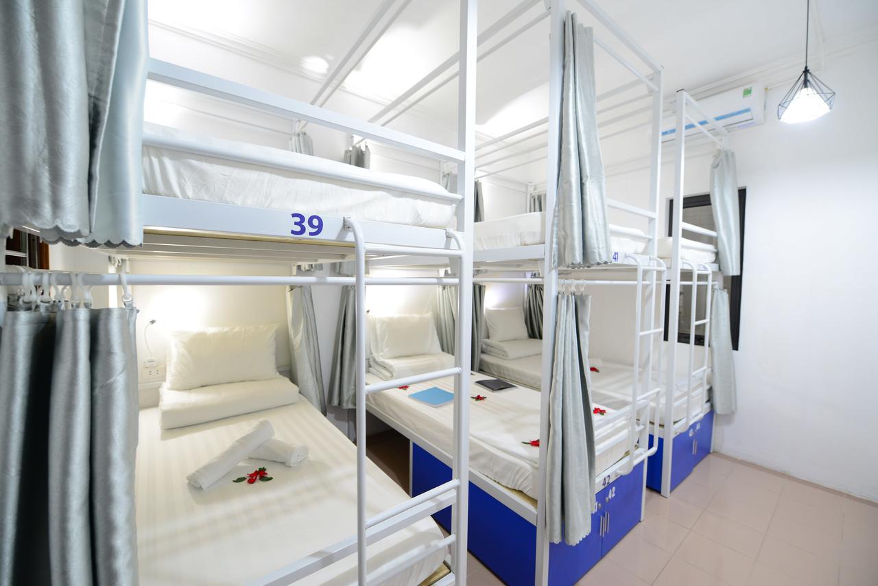 Pillow Backpacker Hostel (Adults Only) 河内 外观 照片
