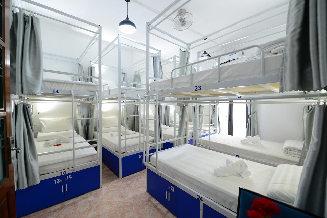 Pillow Backpacker Hostel (Adults Only) 河内 外观 照片