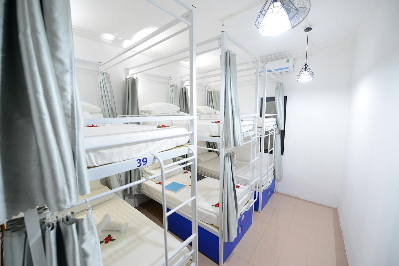 Pillow Backpacker Hostel (Adults Only) 河内 外观 照片