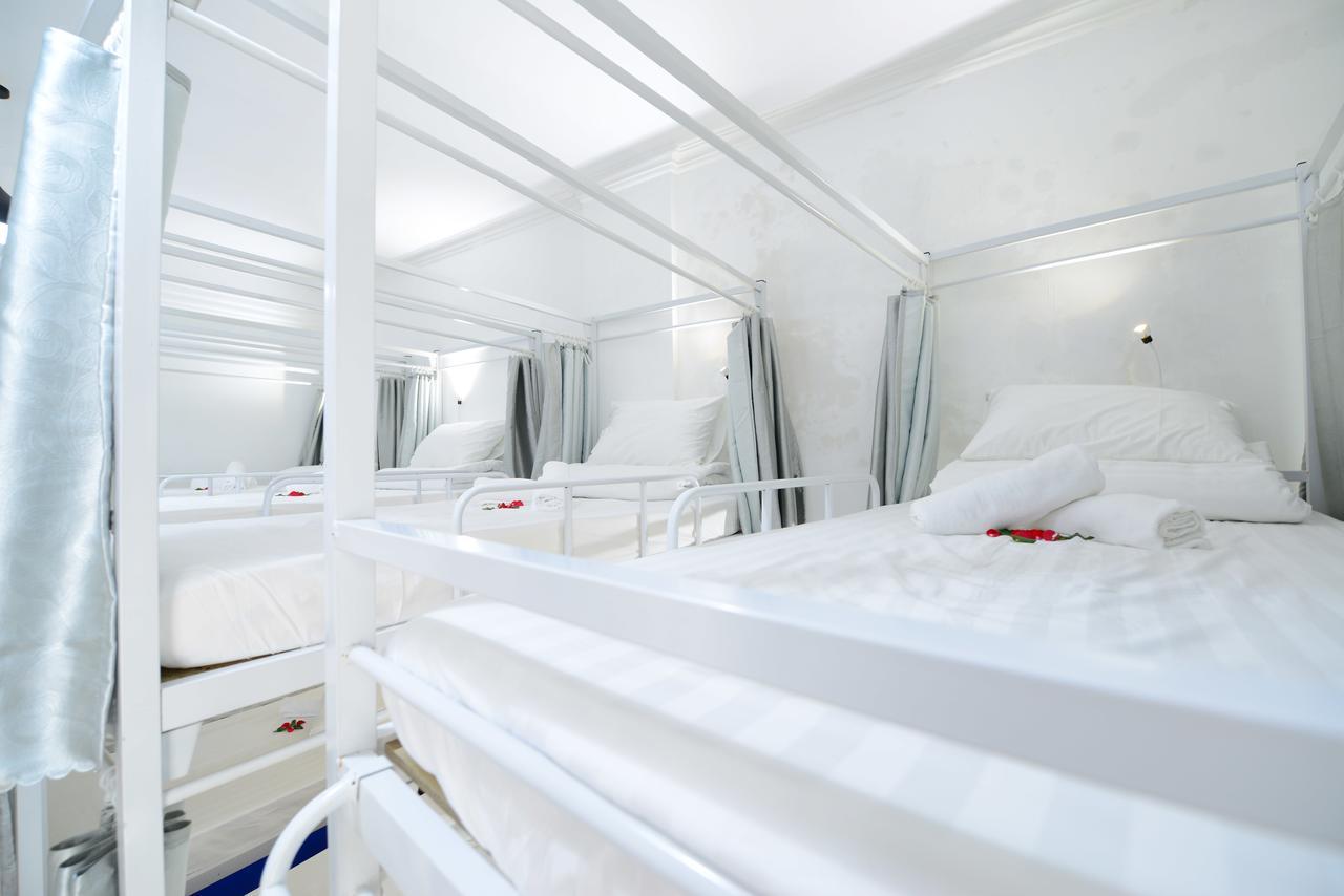 Pillow Backpacker Hostel (Adults Only) 河内 外观 照片