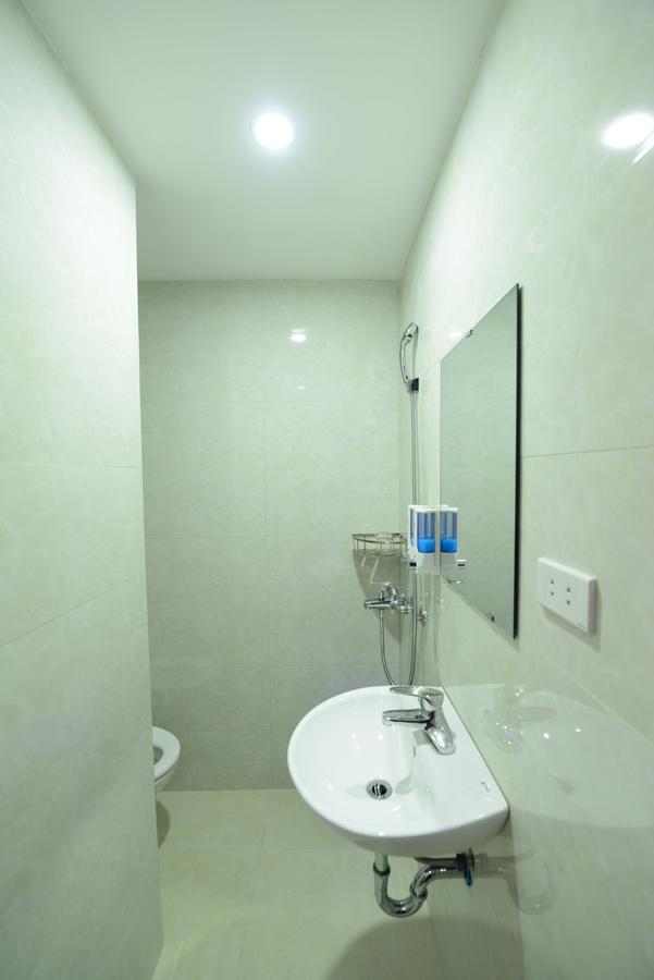 Pillow Backpacker Hostel (Adults Only) 河内 外观 照片