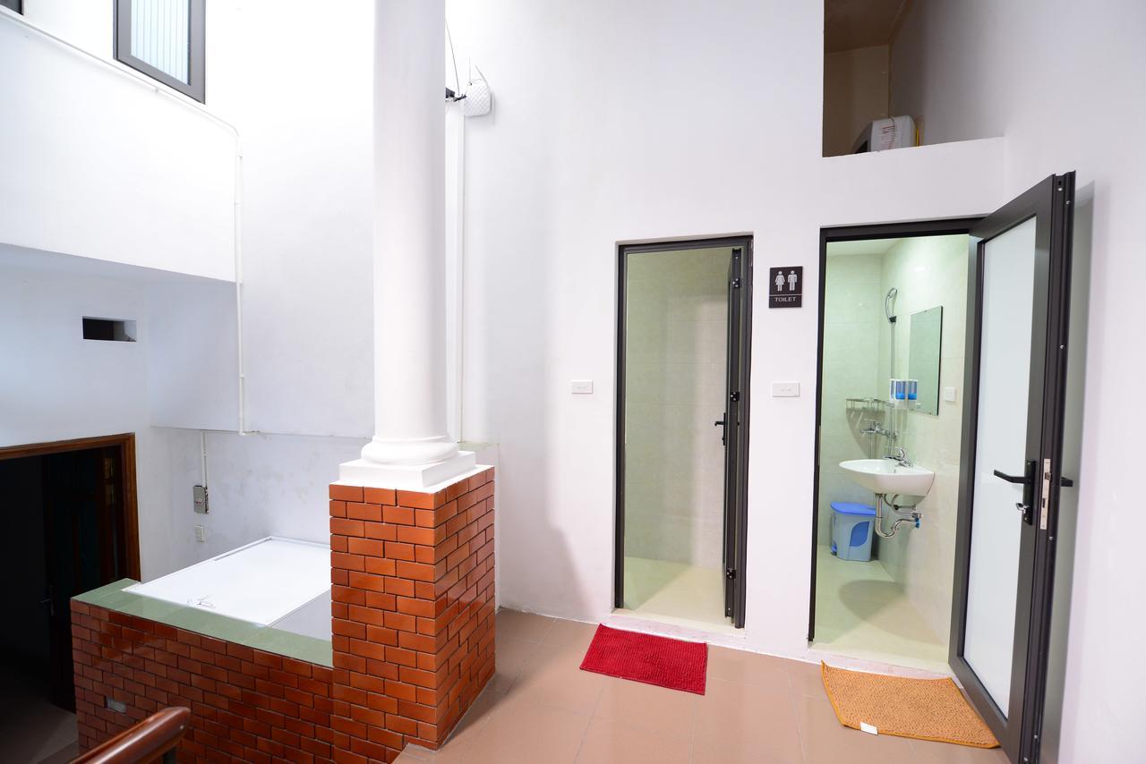 Pillow Backpacker Hostel (Adults Only) 河内 外观 照片